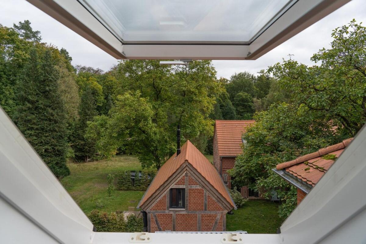 Wald- Und Seeidyll Im Historischen Forsthaus Neuruppin Buitenkant foto