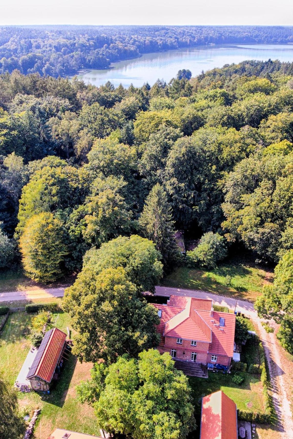 Wald- Und Seeidyll Im Historischen Forsthaus Neuruppin Buitenkant foto